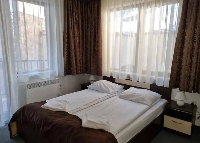 уют гранд манастира Pamporovo