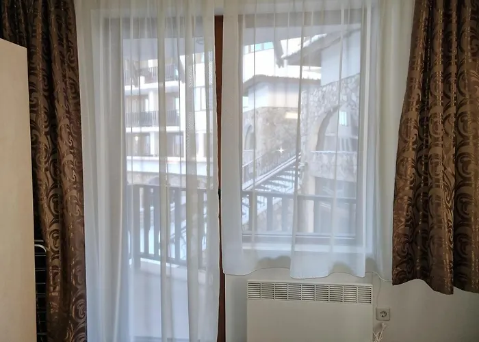 уют гранд манастира *